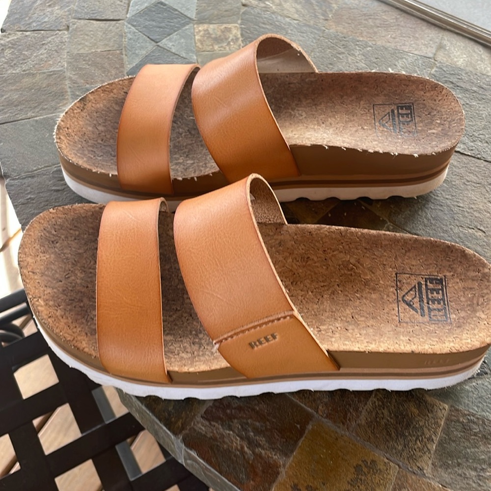 Reef Sandals size 7